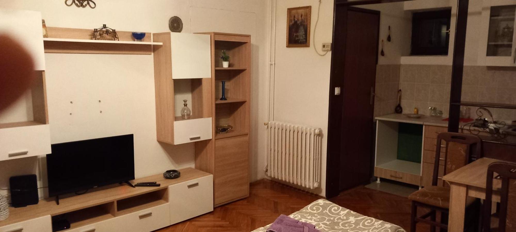 נובי סאד Rm Castell Apartments מראה חיצוני תמונה